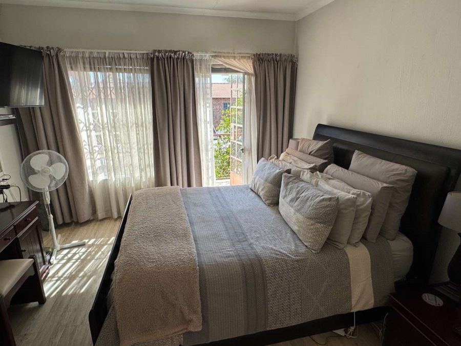 3 Bedroom Property for Sale in New Redruth Gauteng