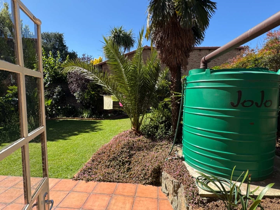 3 Bedroom Property for Sale in New Redruth Gauteng