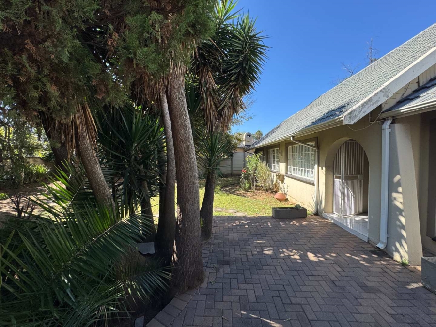 3 Bedroom Property for Sale in Verwoerdpark Gauteng