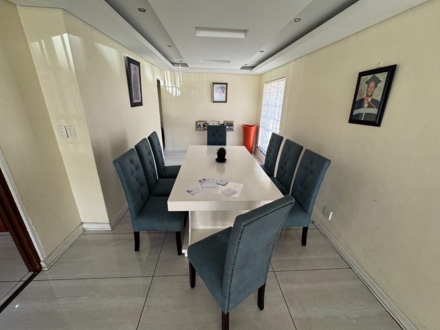 3 Bedroom Property for Sale in Verwoerdpark Gauteng