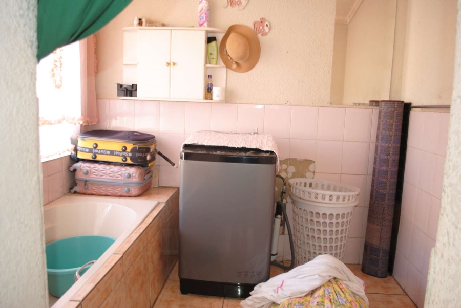 3 Bedroom Property for Sale in Rothdene Gauteng