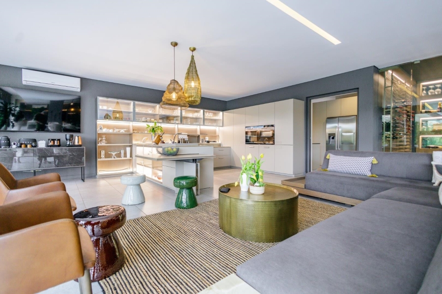 5 Bedroom Property for Sale in Dainfern Golf Estate Gauteng
