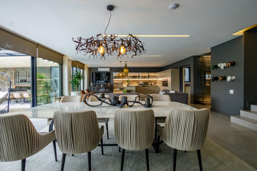 5 Bedroom Property for Sale in Dainfern Golf Estate Gauteng