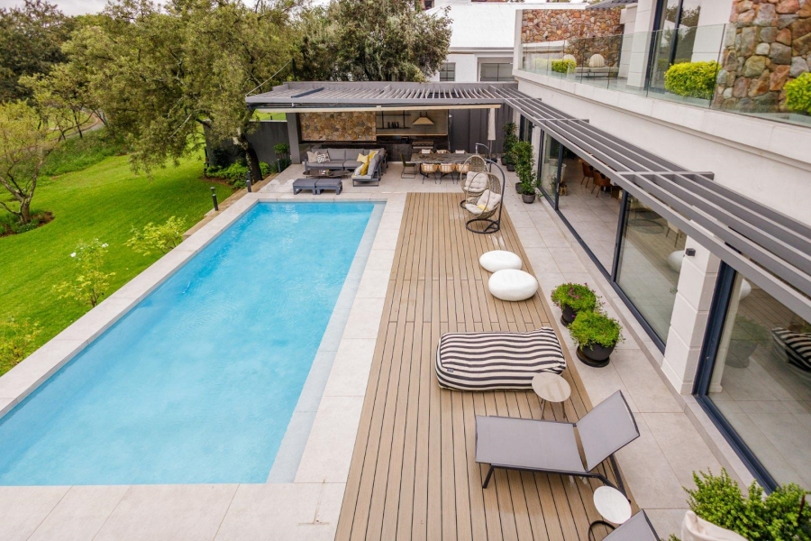5 Bedroom Property for Sale in Dainfern Golf Estate Gauteng