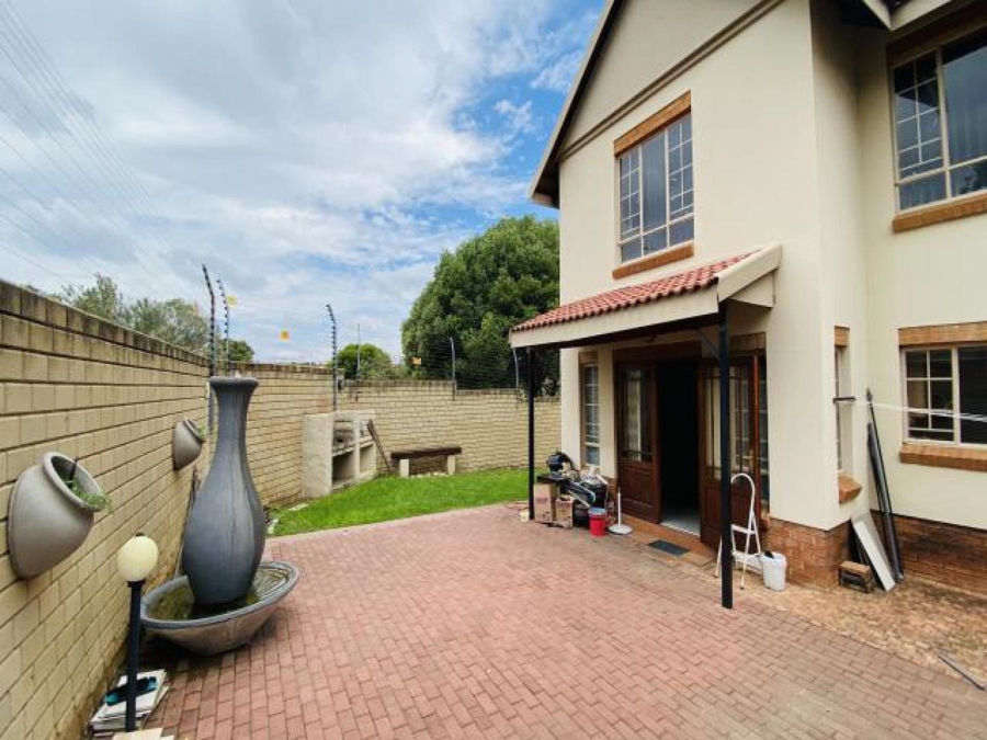 3 Bedroom Property for Sale in Brooklands Lifestyle Estate Gauteng