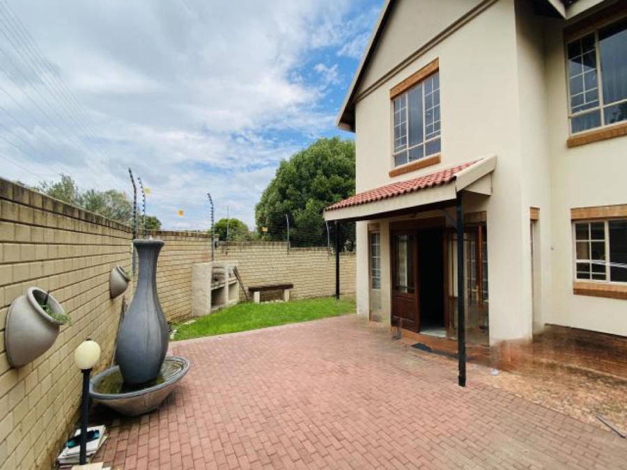 3 Bedroom Property for Sale in Brooklands Lifestyle Estate Gauteng