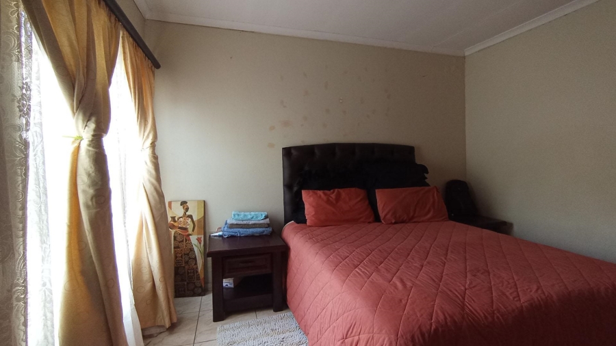 3 Bedroom Property for Sale in Thatchfield Estate Gauteng