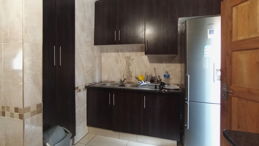 3 Bedroom Property for Sale in Thatchfield Estate Gauteng