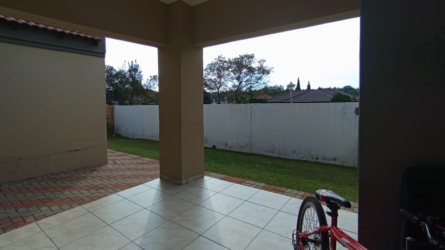 3 Bedroom Property for Sale in Thatchfield Estate Gauteng