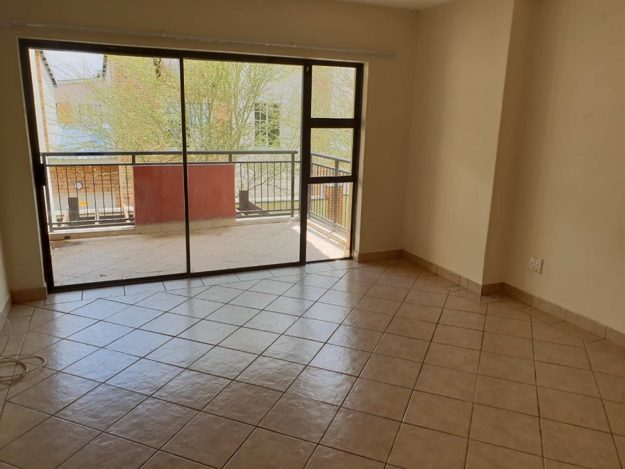 1 Bedroom Property for Sale in Oukraal Estate Gauteng