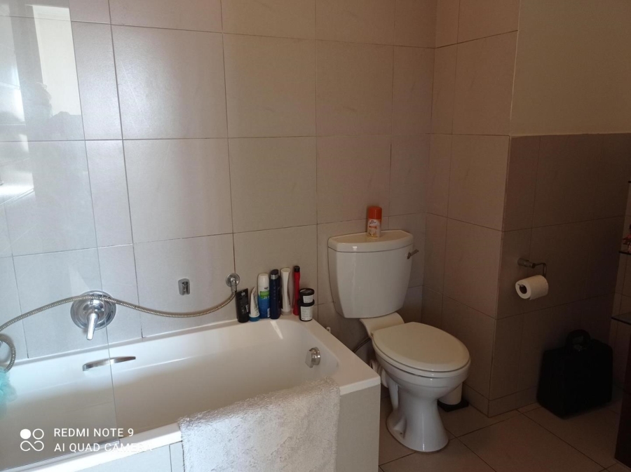 To Let 1 Bedroom Property for Rent in Jackal Creek Golf Estate Gauteng