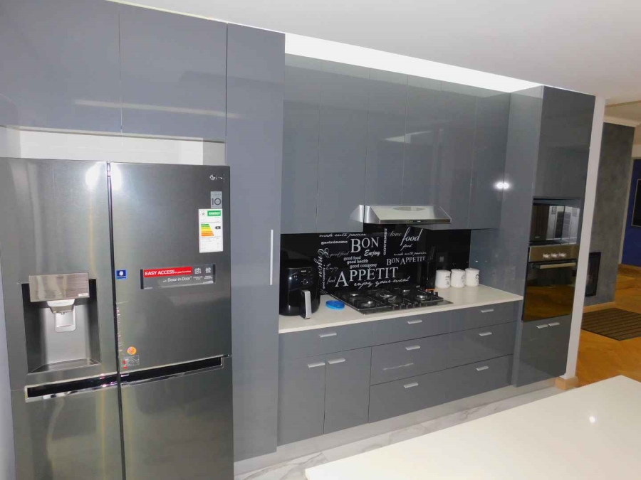 To Let 4 Bedroom Property for Rent in Bryanston Gauteng
