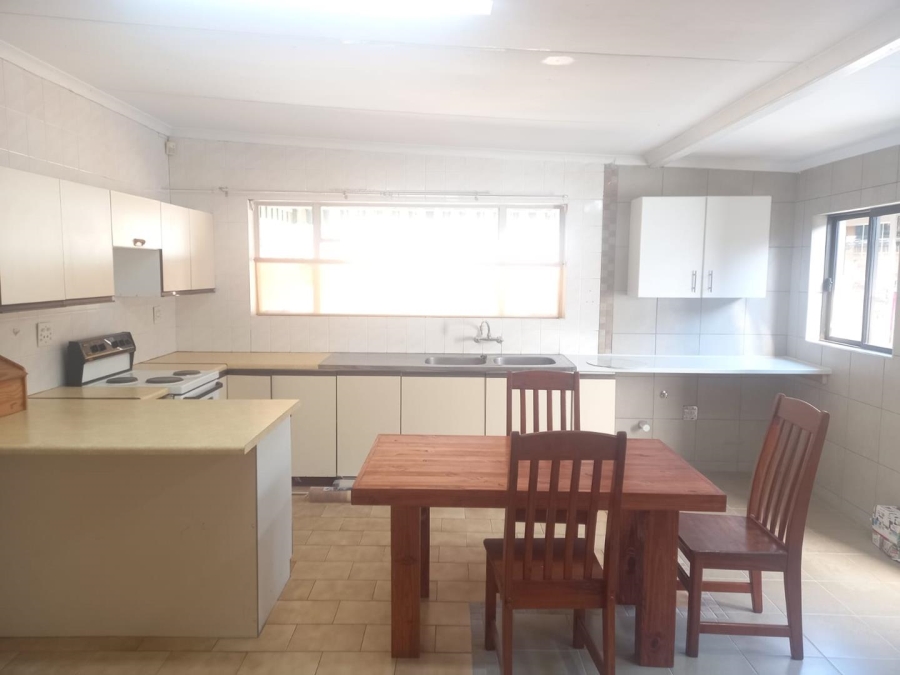 To Let 1 Bedroom Property for Rent in Discovery Gauteng