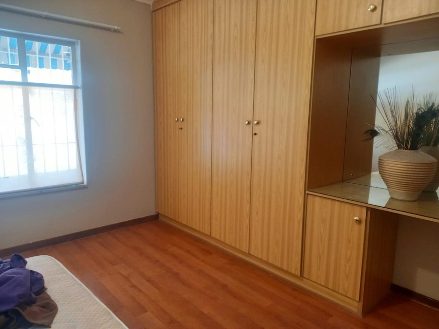 To Let 1 Bedroom Property for Rent in Discovery Gauteng