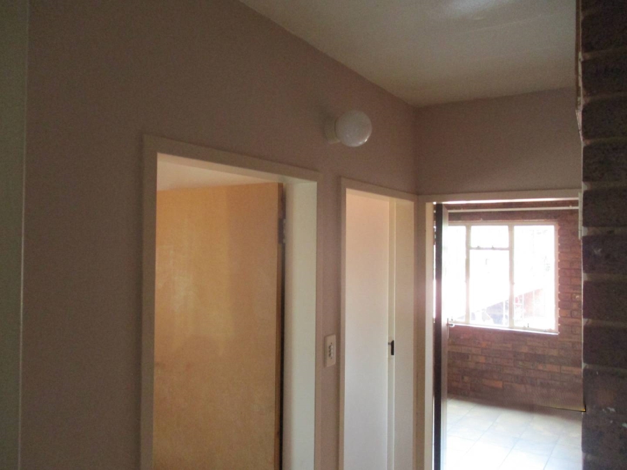 To Let 2 Bedroom Property for Rent in Annlin Gauteng
