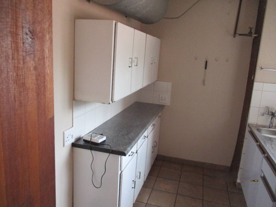 To Let 2 Bedroom Property for Rent in Annlin Gauteng