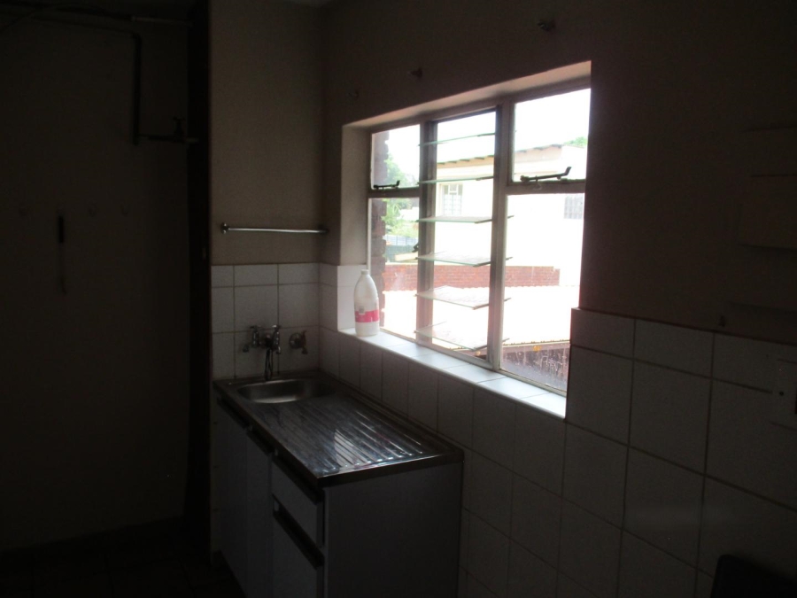 To Let 2 Bedroom Property for Rent in Annlin Gauteng