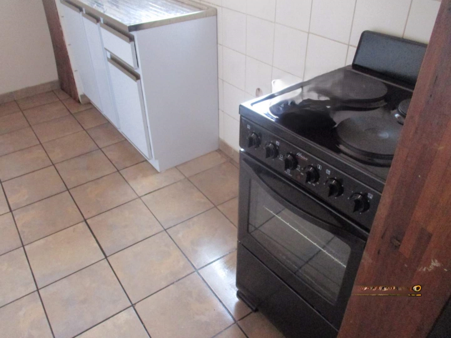 To Let 2 Bedroom Property for Rent in Annlin Gauteng