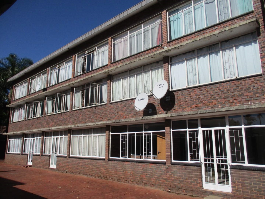 2 Bedroom Property for Sale in Annlin Gauteng