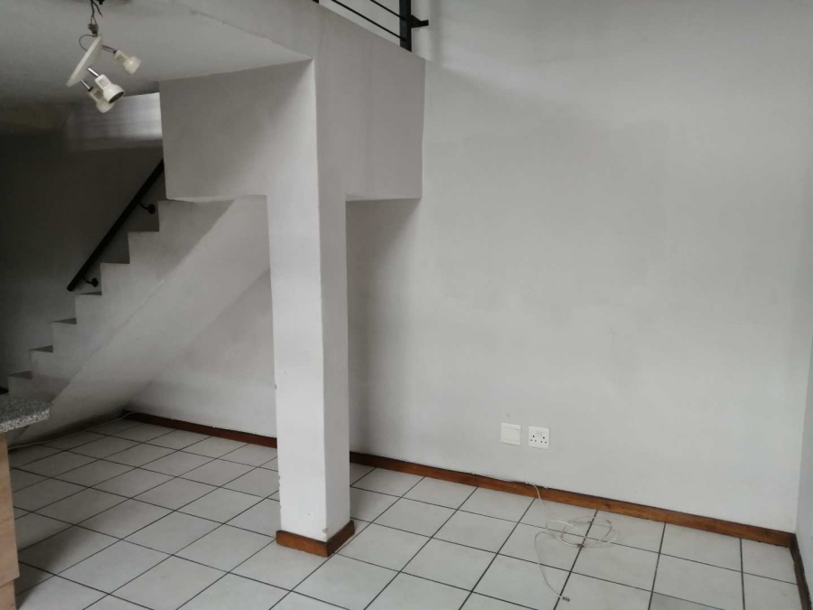 1 Bedroom Property for Sale in Riviera Gauteng