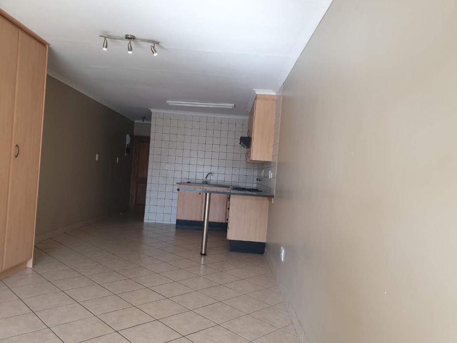 0 Bedroom Property for Sale in Leeuwenhof Estate Gauteng