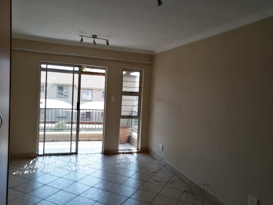 0 Bedroom Property for Sale in Leeuwenhof Estate Gauteng
