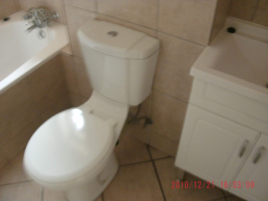 0 Bedroom Property for Sale in Leeuwenhof Estate Gauteng