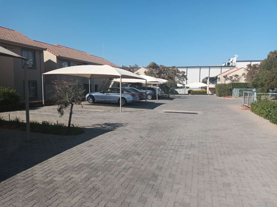 0 Bedroom Property for Sale in Leeuwenhof Estate Gauteng