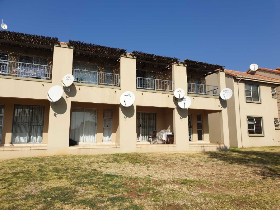 0 Bedroom Property for Sale in Leeuwenhof Estate Gauteng