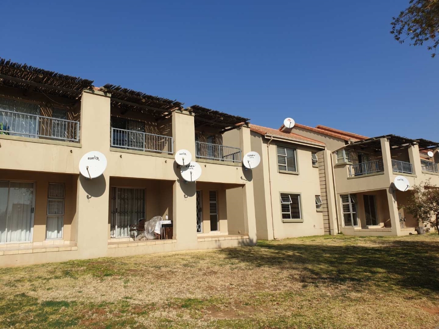 0 Bedroom Property for Sale in Leeuwenhof Estate Gauteng