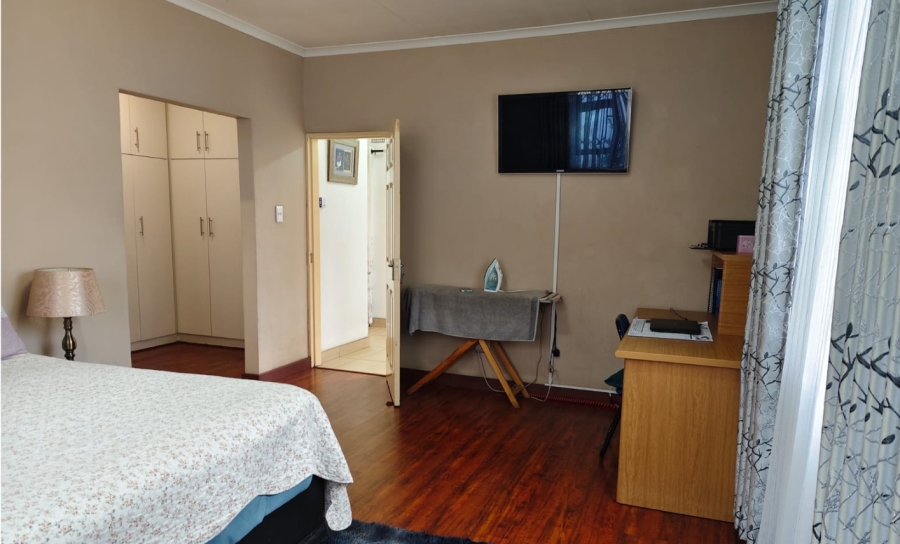 3 Bedroom Property for Sale in Croydon Gauteng