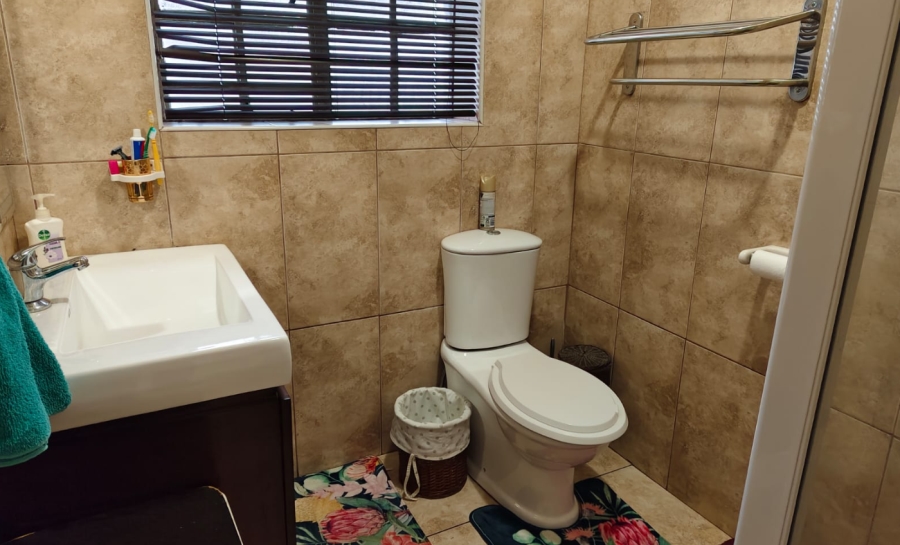 3 Bedroom Property for Sale in Croydon Gauteng