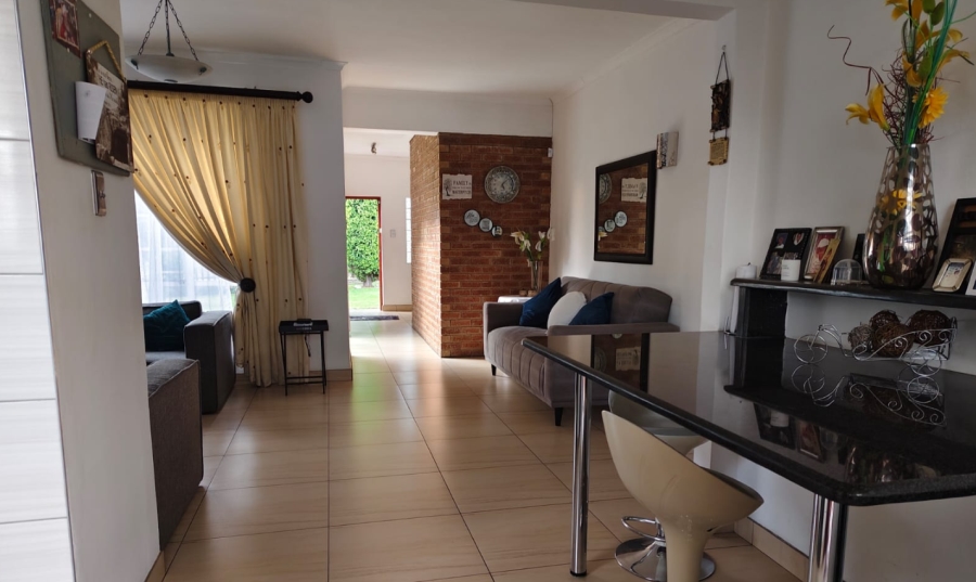 3 Bedroom Property for Sale in Croydon Gauteng