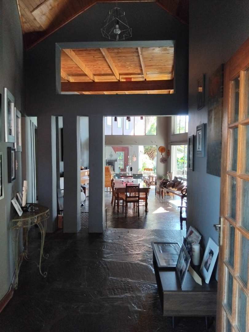 8 Bedroom Property for Sale in Aston Manor Gauteng