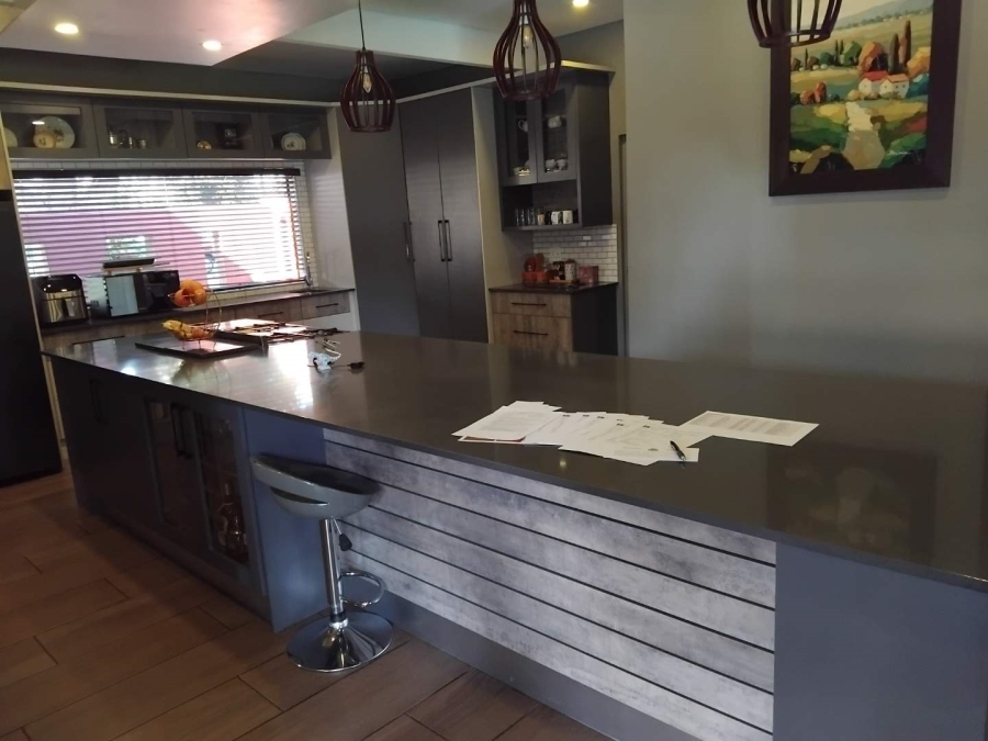 8 Bedroom Property for Sale in Aston Manor Gauteng