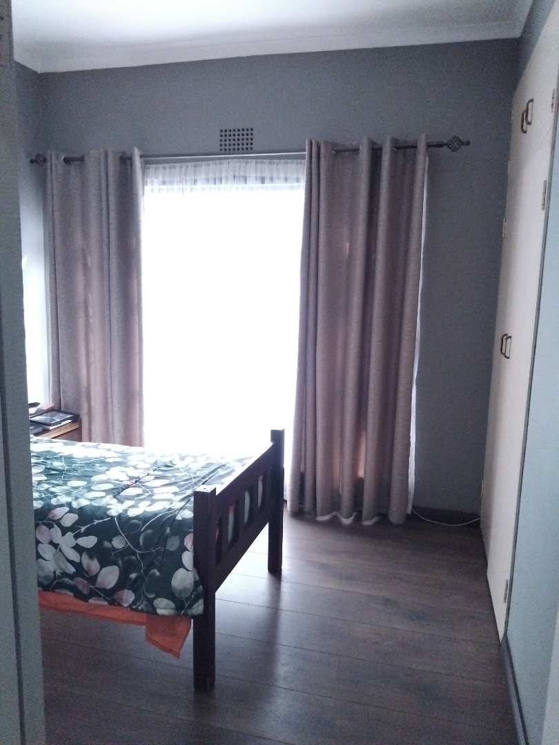 8 Bedroom Property for Sale in Aston Manor Gauteng