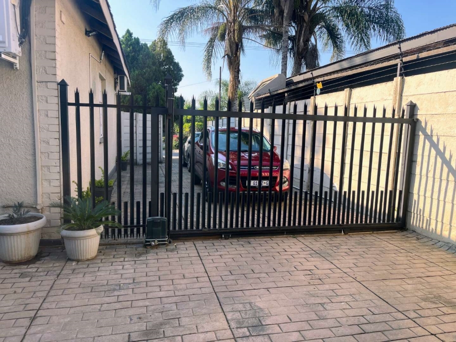 3 Bedroom Property for Sale in Capital Park Gauteng