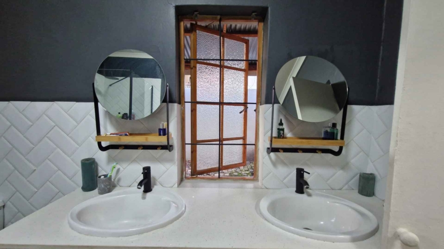 2 Bedroom Property for Sale in Riviera Gauteng