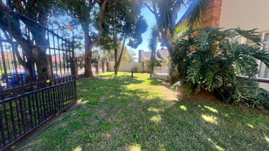 3 Bedroom Property for Sale in Robertsham Gauteng
