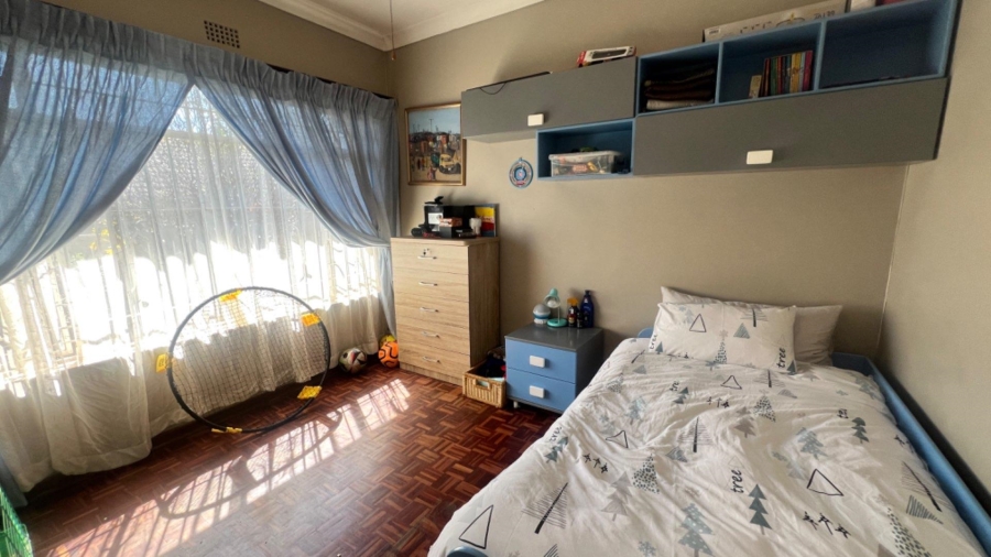 3 Bedroom Property for Sale in Robertsham Gauteng