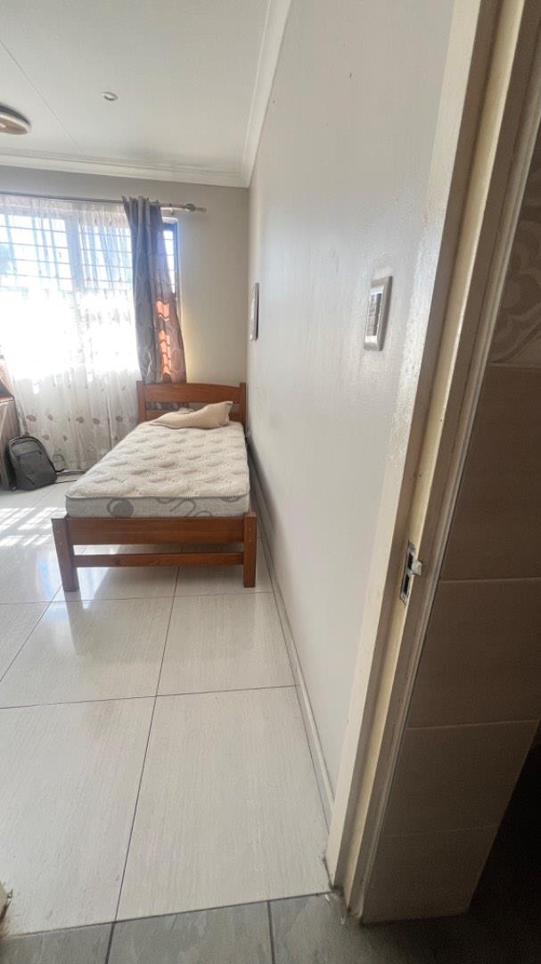 3 Bedroom Property for Sale in Robertsham Gauteng