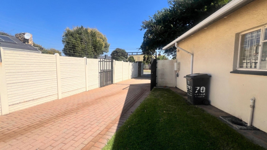 3 Bedroom Property for Sale in Robertsham Gauteng