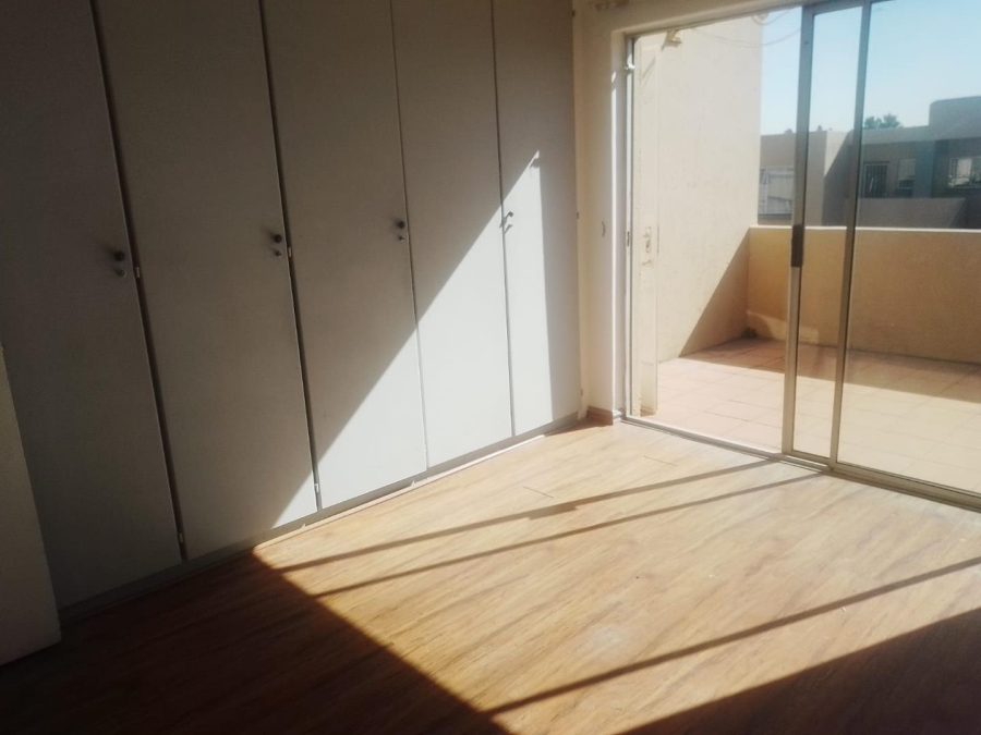 2 Bedroom Property for Sale in Randhart Gauteng