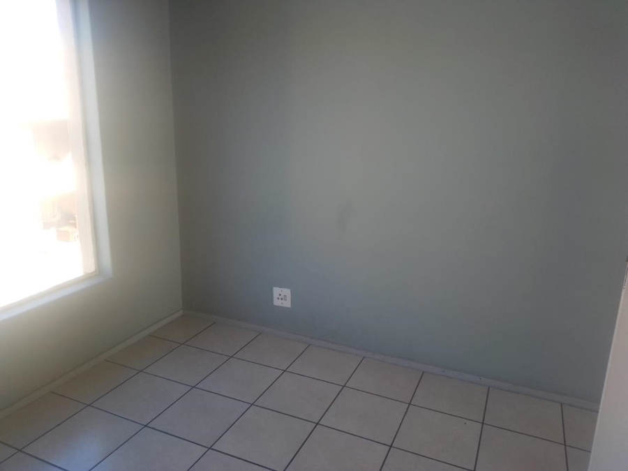 2 Bedroom Property for Sale in Randhart Gauteng