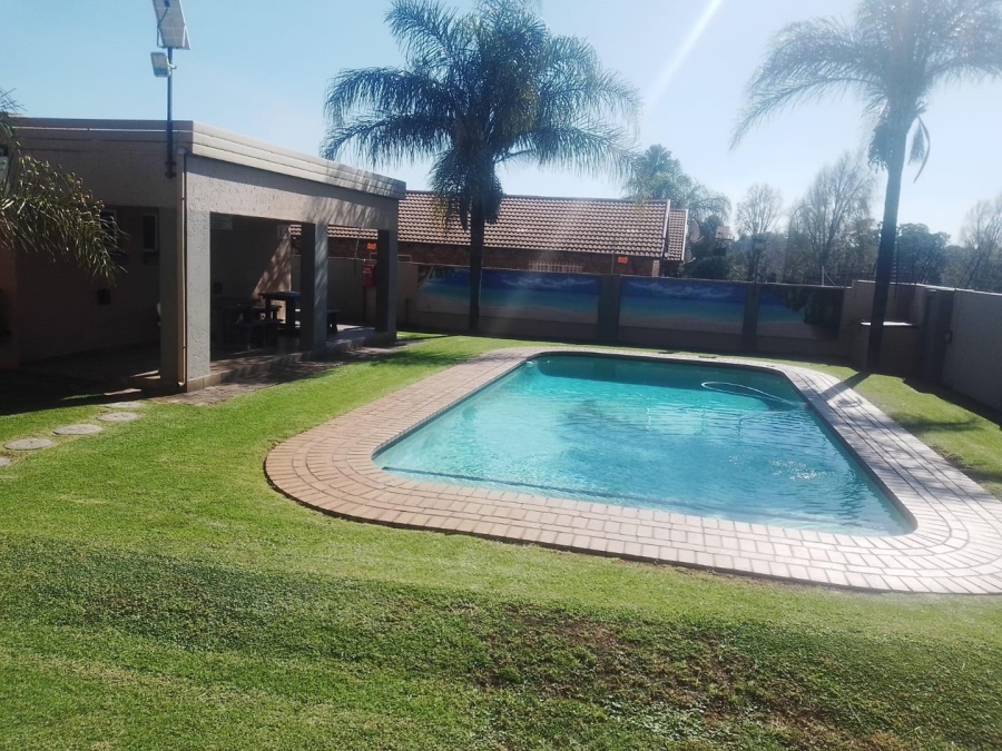 2 Bedroom Property for Sale in Randhart Gauteng