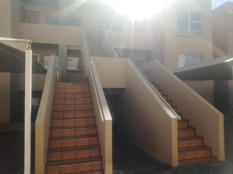 2 Bedroom Property for Sale in Randhart Gauteng