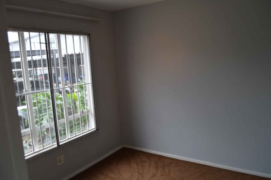 3 Bedroom Property for Sale in Verwoerdpark Gauteng