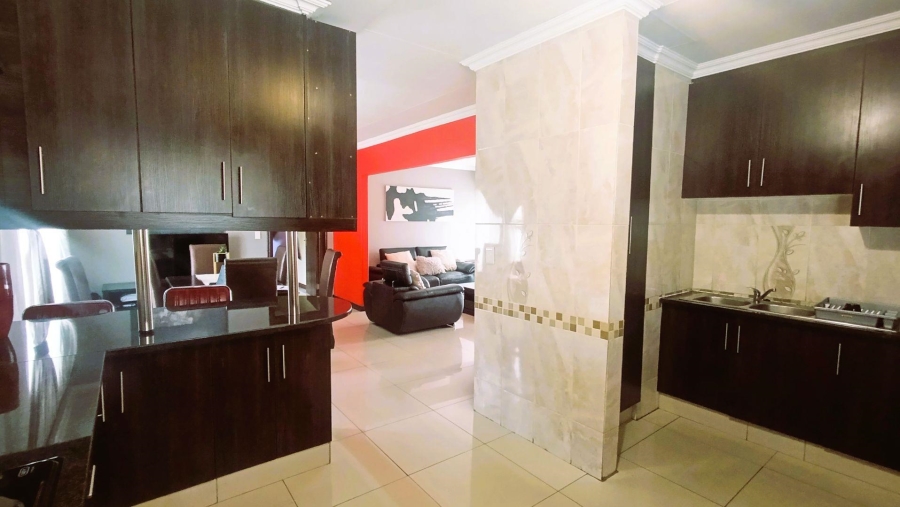 3 Bedroom Property for Sale in Thatchfield Estate Gauteng
