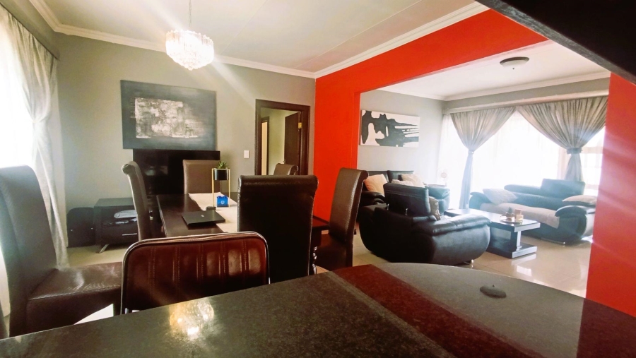 3 Bedroom Property for Sale in Thatchfield Estate Gauteng
