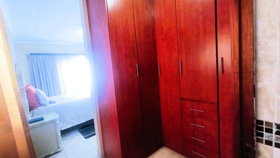3 Bedroom Property for Sale in Thatchfield Estate Gauteng